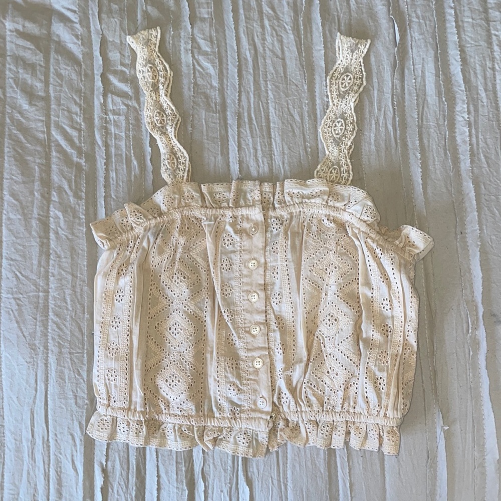 Cute little Lacey crop!